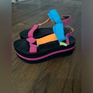 Target Platform Velcro Sandals